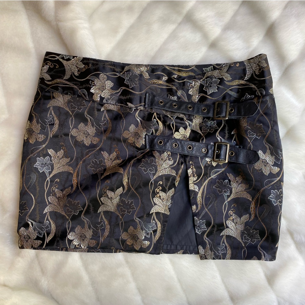 H&M vintage satin printed mini skirt size 6